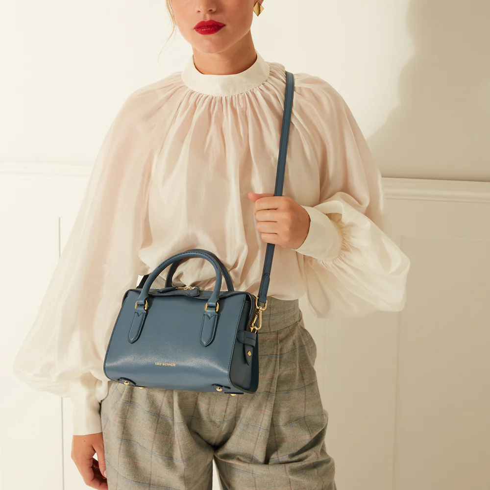 AIRFORCE BLUE LEATHER SMALL DYLAN HANDBAG - Image 9