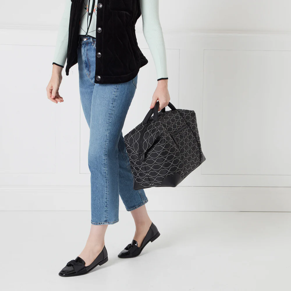 BLACK AND CHALK QUILTED FENELLA HOLDALL - Image 7