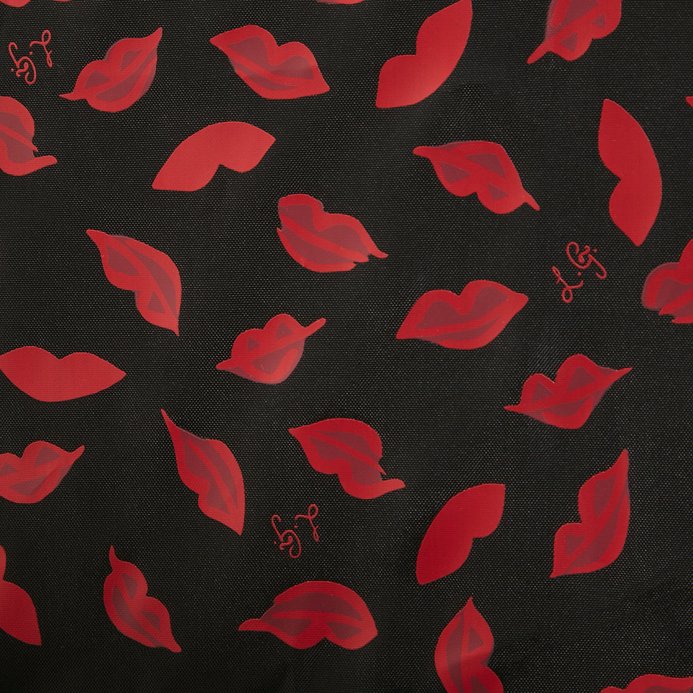 BLACK AND RED HANDPAINTED LIPS CABIN CASE COVER (COVER ONLY) - Image 3