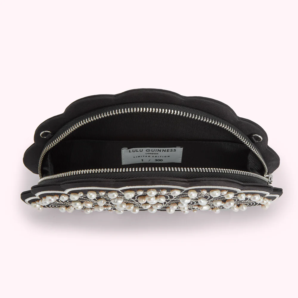 BLACK COLLECTIBLE FAN CLUTCH BAG - Image 6