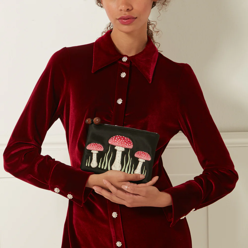 BLACK FOREST FLOOR TOP ZIP POUCH - Image 7