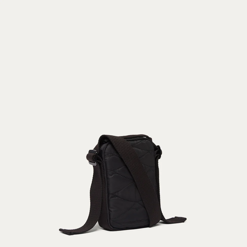 BLACK QUILTED LIP PHONE CROSSBODY BAG - Image 2