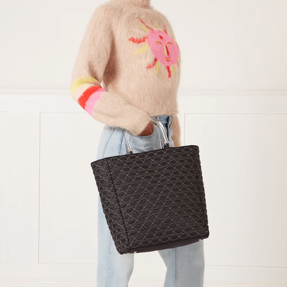 BLACK QUILTED LIPS LYRA TOTE BAG - Image 6