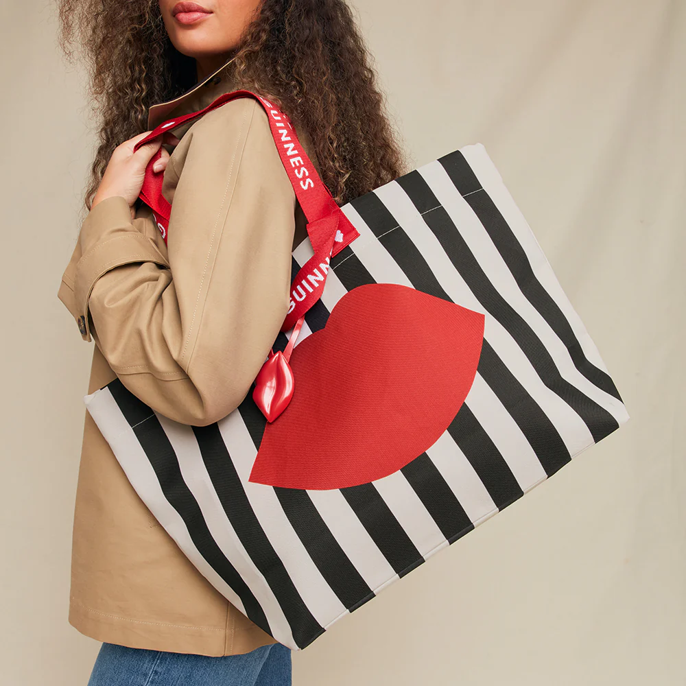 BLACK MULTI STRIPED LULU LIP SHOPPER TOTE BAG - Image 8