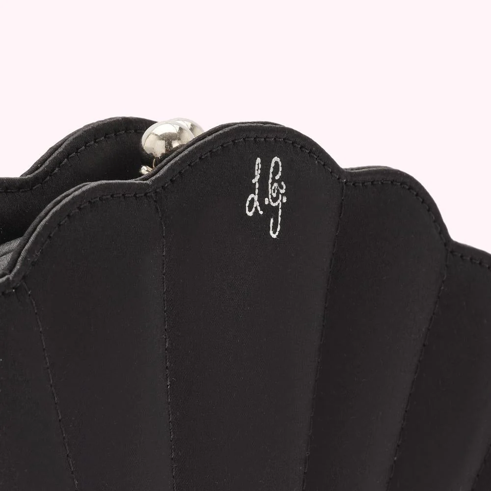 BLACK SHELL SATIN CLUTCH BAG - Image 4