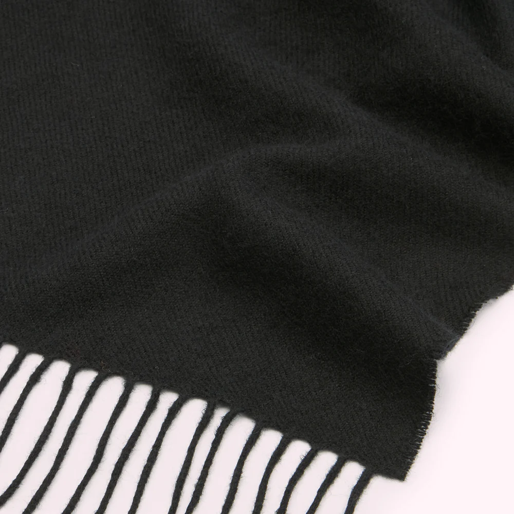 BLACK SMALL WOOL SCARF - Image 3