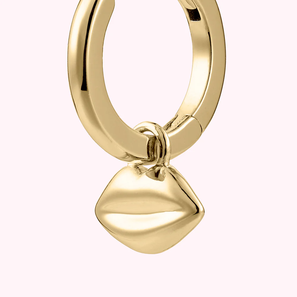 14K GOLD PLATED LUNA LIP SMALL HOOP EARRINGS - Image 4