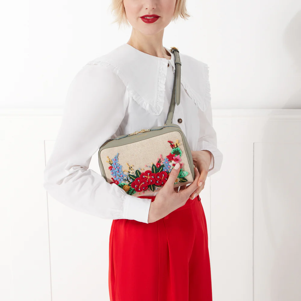 GRANITE FLORAL BLOOMS LEXI CROSSBODY BAG - Image 8