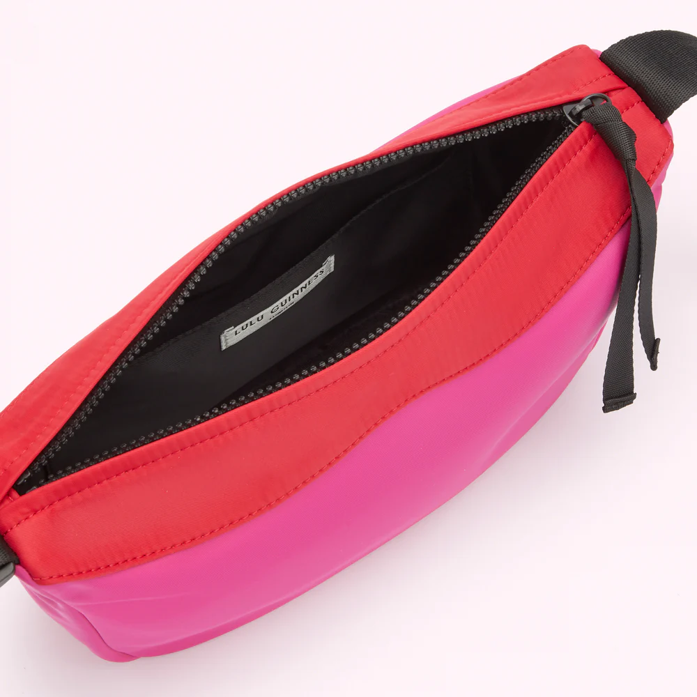 HOT PINK PUCKER UP LIPS BAG - Image 5
