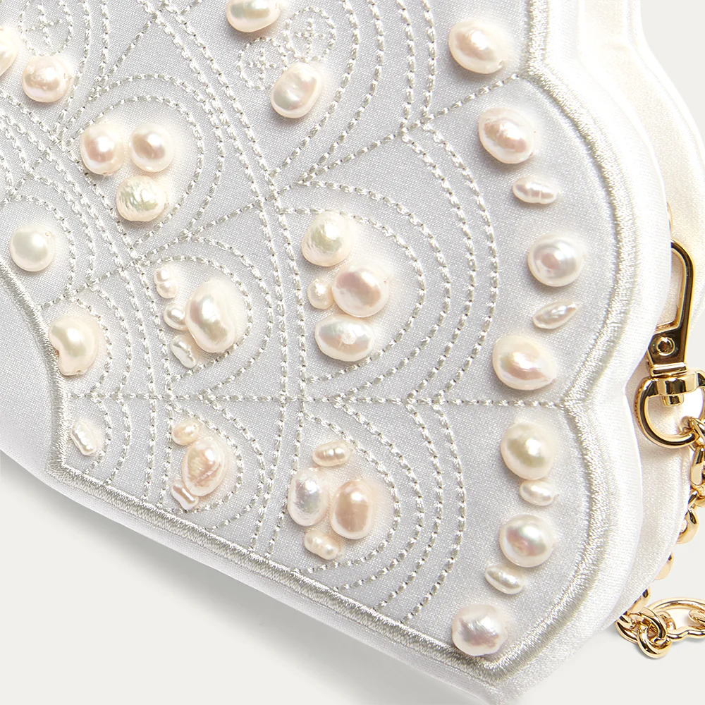 PEARL COLLECTIBLE FAN CLUTCH BAG - Image 4