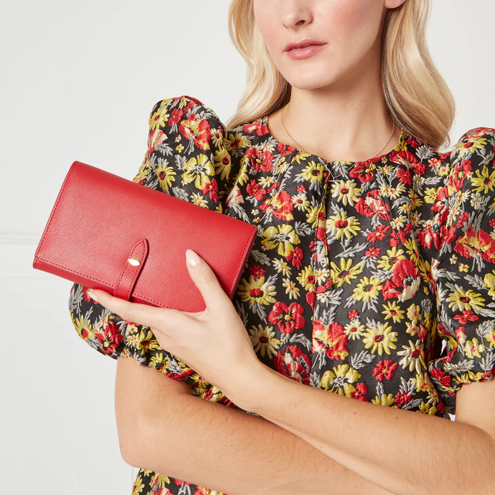 LULU RED JUNIPER CHAIN WALLET - Image 8