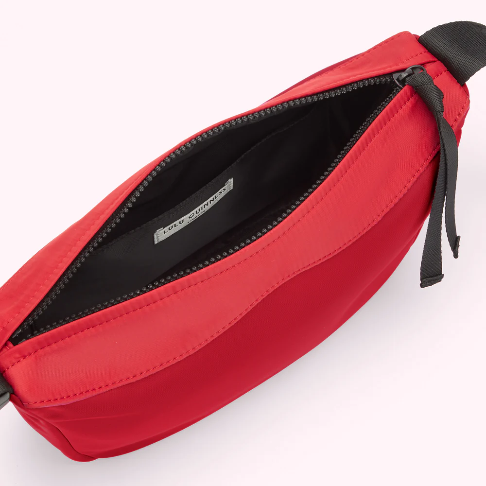 LULU RED PUCKER UP LIPS BAG - Image 5