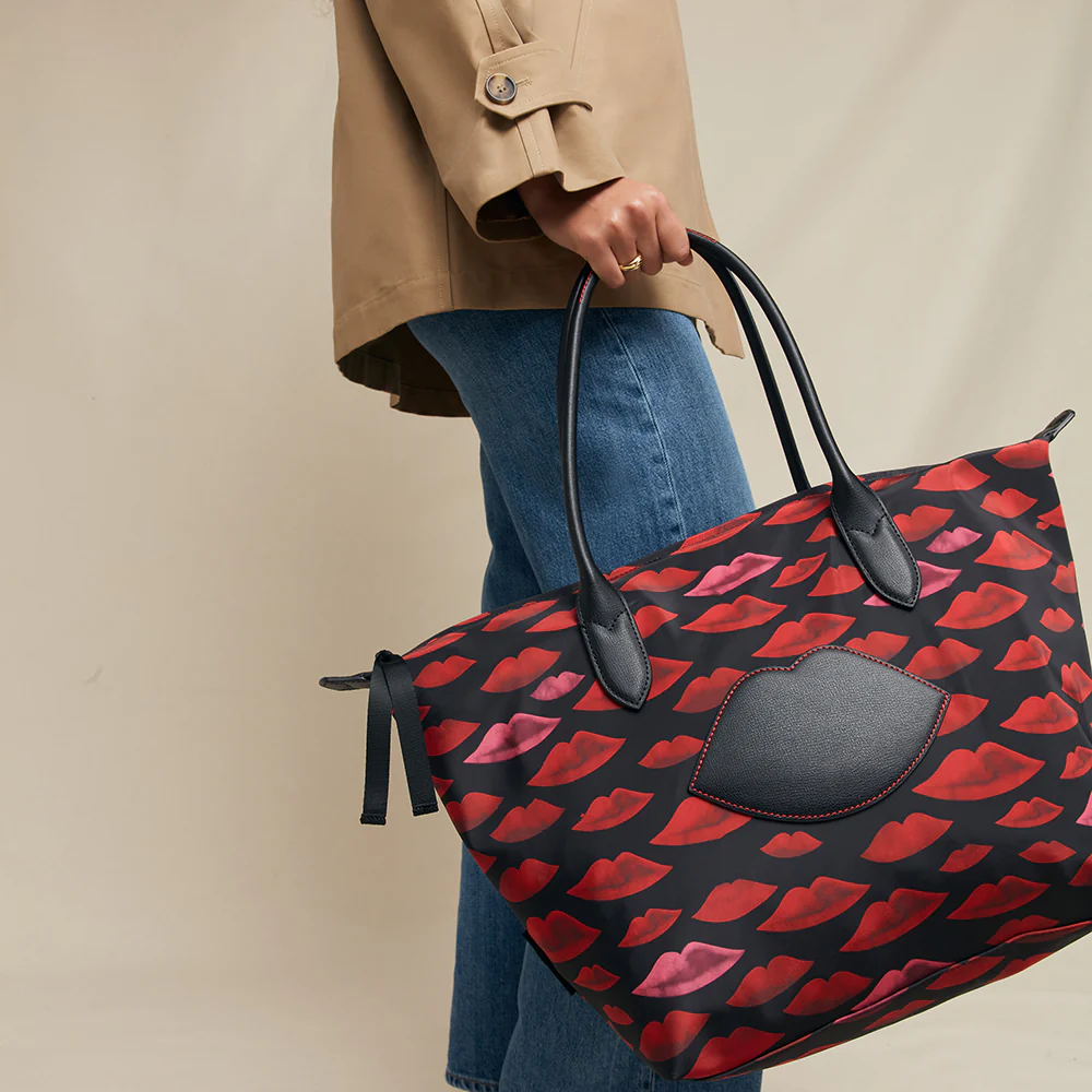 MULTI WATERCOLOUR LIP OH LU LU LARGE TOTE BAG - Image 8