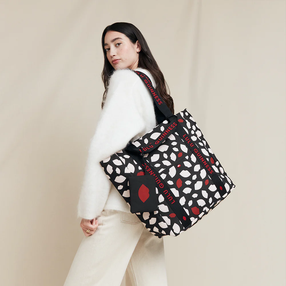 FLURRY OF KISSES TOTE BAG & 14K ROSE GOLD PLATED LUNA LIP STUD EARRINGS - Image 8