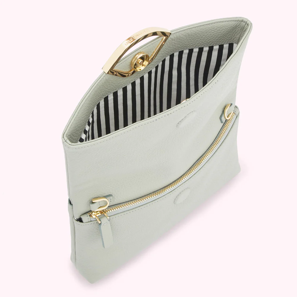 SHAGREEN LEATHER ISSY CLUTCH BAG - Image 3