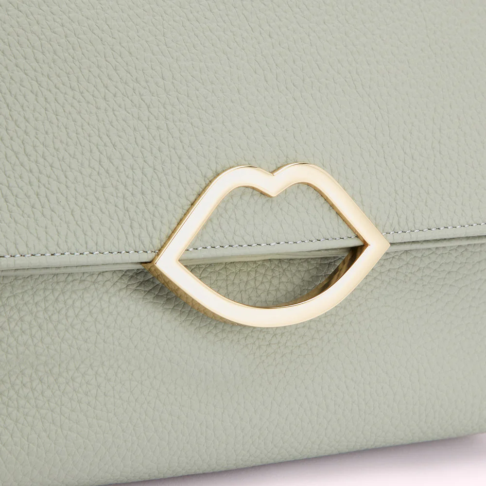 SHAGREEN LEATHER ISSY CLUTCH BAG - Image 4