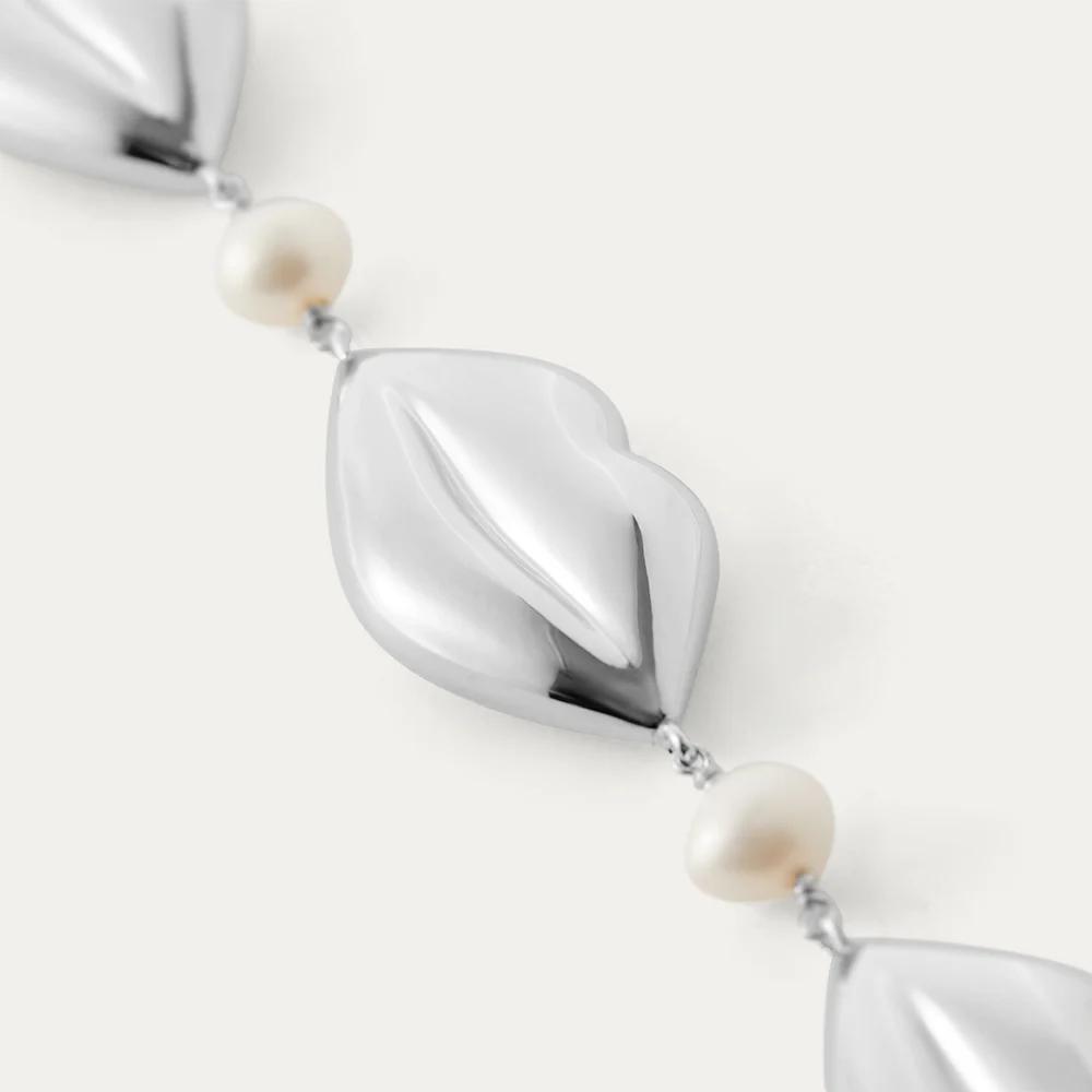 STERLING SILVER LUCIA LIP NECKLACE - Image 3