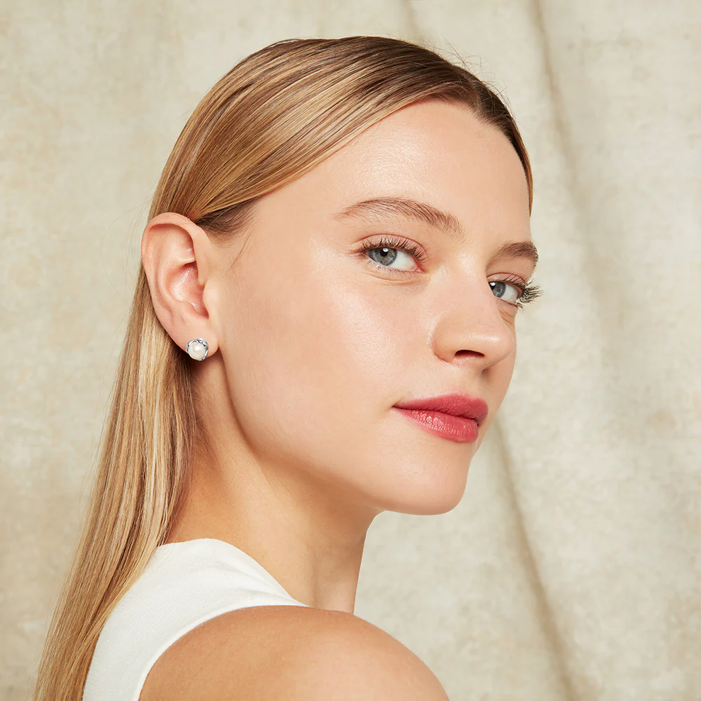 STERLING SILVER PEARL LUCIA LIP STUD EARRINGS - Image 4