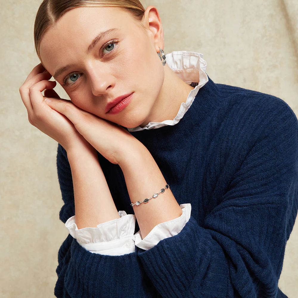 STERLING SILVER LUNA LIP BRACELET - Image 4