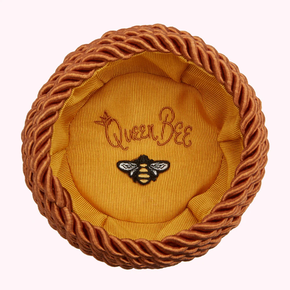 TAN QUEEN BEE BASKET BAG - Image 5
