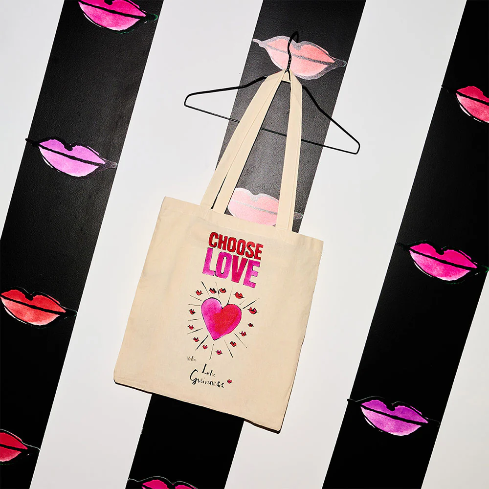 WHITE CHOOSE LOVE WITH LULU GUINNESS TOTE BAG